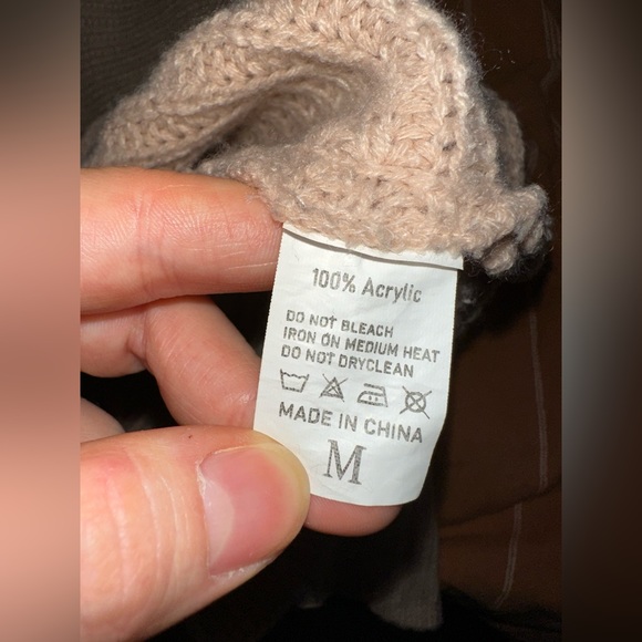 Collared sweater - Picture 3 of 3